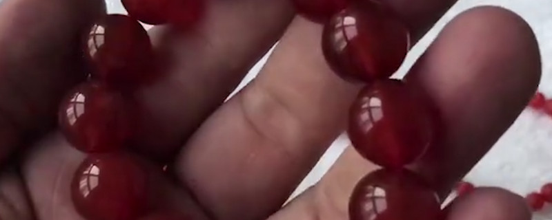 柿子紅南紅瑪瑙的特點