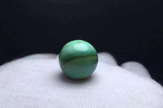 綠松石的特點(diǎn)