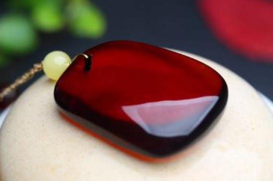 天然血珀的氣泡鑒別