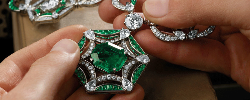 祖母綠和玉有什么區(qū)別