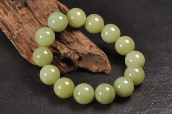 黃口料會(huì)越戴越透嗎