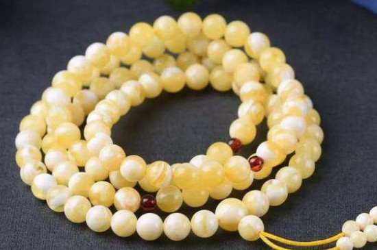 為什么冬天不能戴蜜蠟