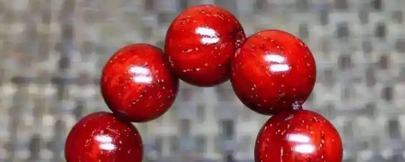 小葉紫檀牛毛紋和金星區(qū)別