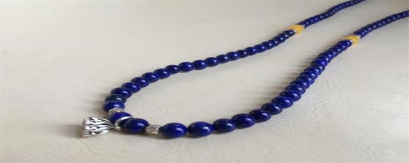 銀手鐲和石榴石能一起戴嗎