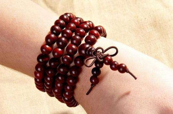 小葉紫檀什么人不能戴，小葉紫檀的禁忌