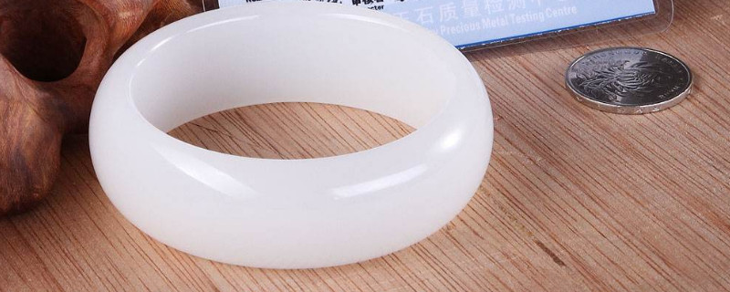 阿富汗玉和漢白玉的區(qū)別