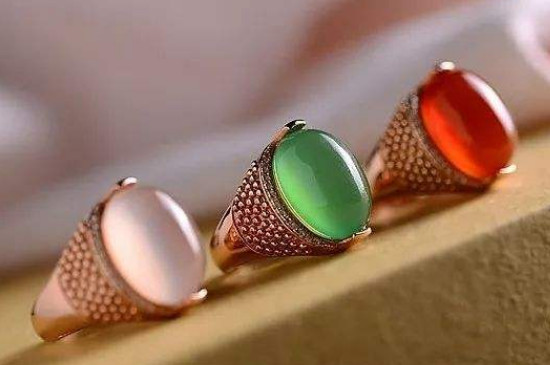 碧璽和玉髓有什么區(qū)別