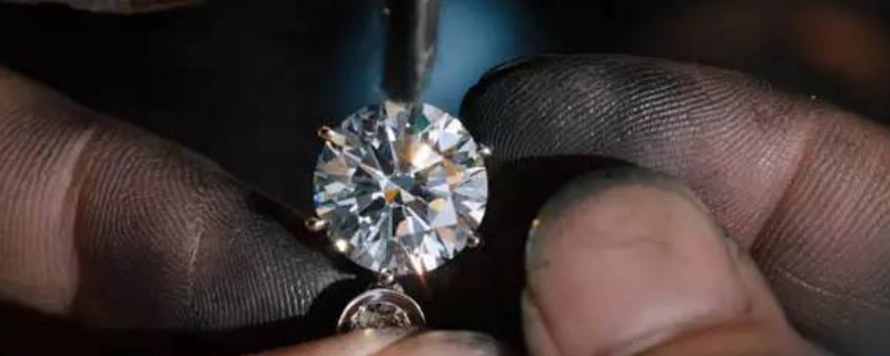 鉆石自己怎么鑒定