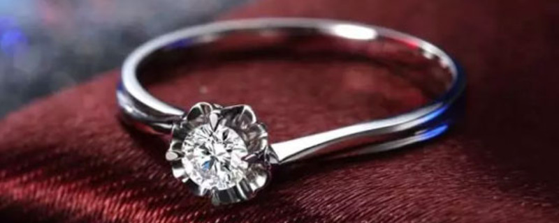 如何分辨真假鉆石