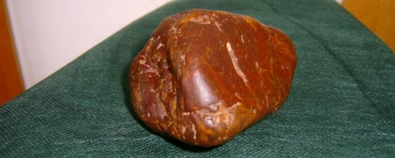 黃龍玉適合什么人佩戴