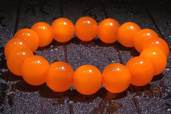 黃金甲手串是什么材質(zhì)