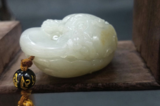 玉怎樣分辨真假 方法