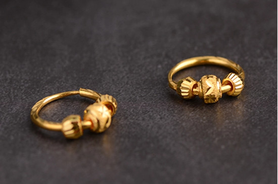 有鋼印足金999是不是就是真的