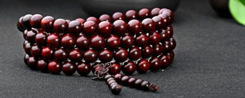 小葉紫檀夏天戴怕汗嗎