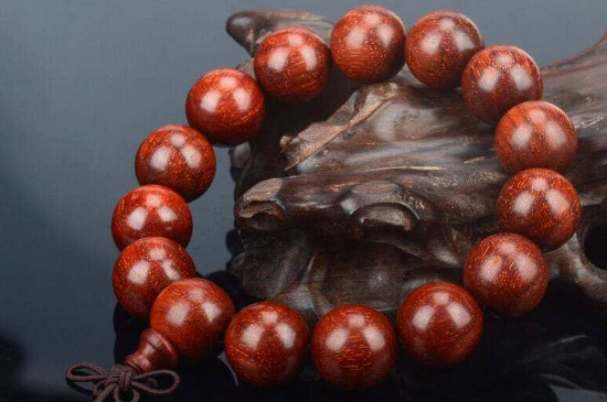 小葉紫檀15顆代表什么