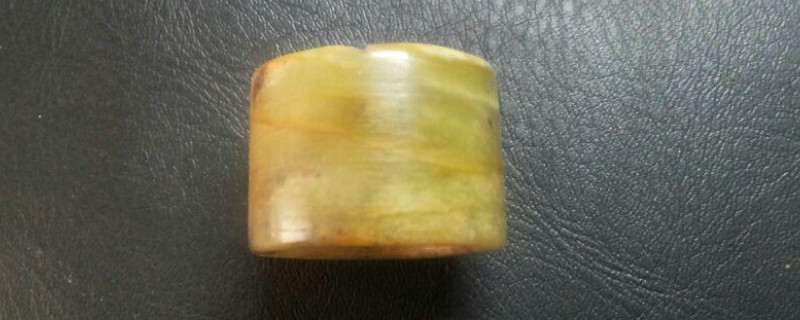 遼寧岫玉什么顏色貴