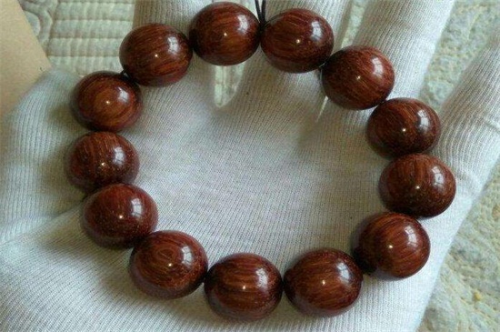 紅檀的木紋是什么樣的