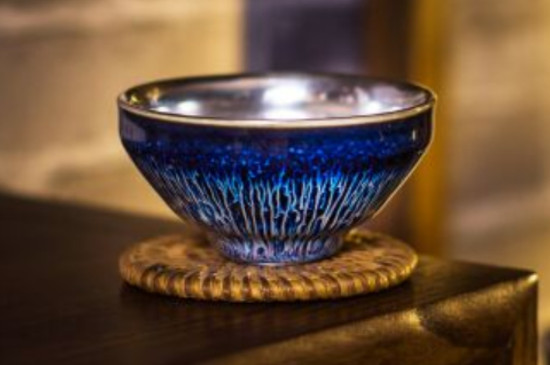 建盞怎么養(yǎng)出七彩光