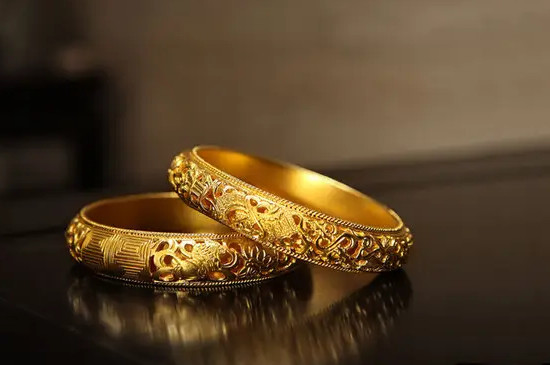 古法金手鐲是幾個9