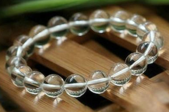 白色水晶手鏈的寓意是什么