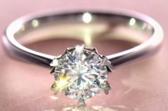 怎樣挑選鉆戒