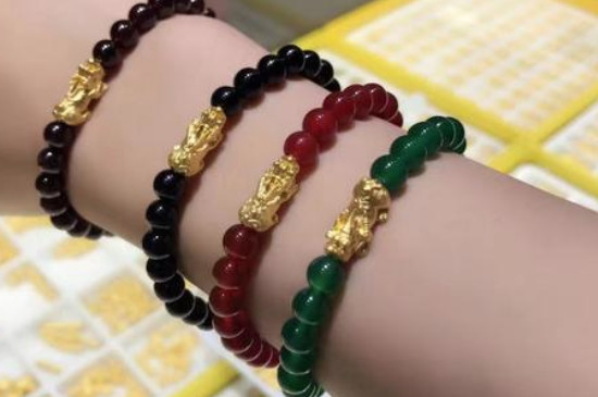 黃金貔貅手鏈的佩戴方法和禁忌男
