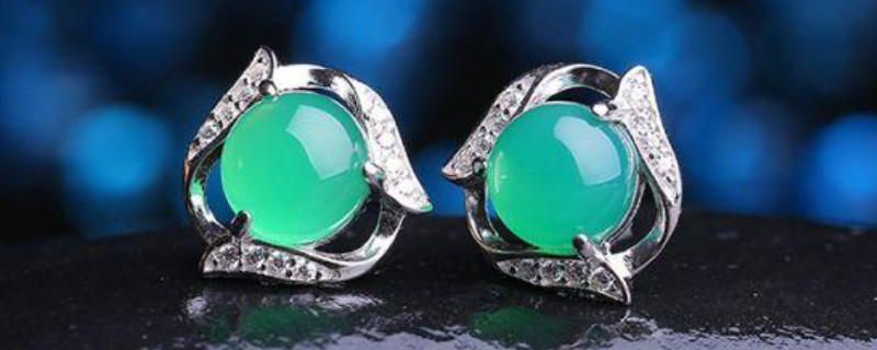 玉髓和水沫玉的區(qū)別