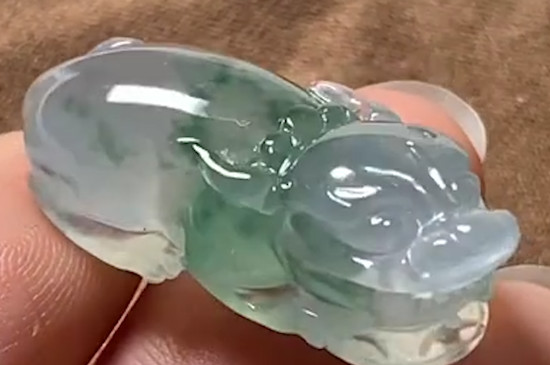 怎樣佩戴貔貅吊墜