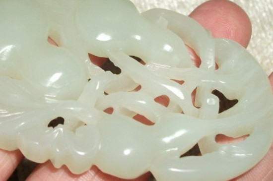 和田玉對(duì)人體的好處