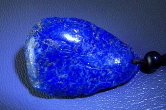 青金石的功效與作用及禁忌