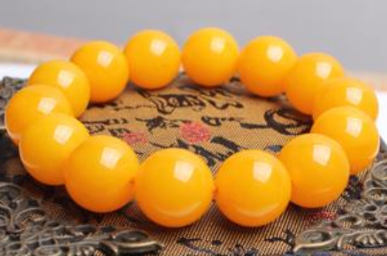 蜜蠟手鏈怎么真假最簡單方法