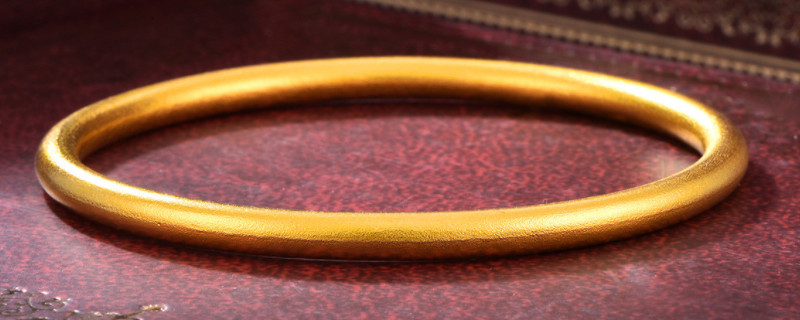 兩個(gè)金鐲子戴一只手有磨損嗎