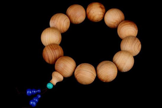 崖柏手串盤多久能上手