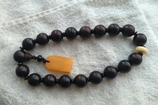 小葉紫檀包漿后可以戴嗎