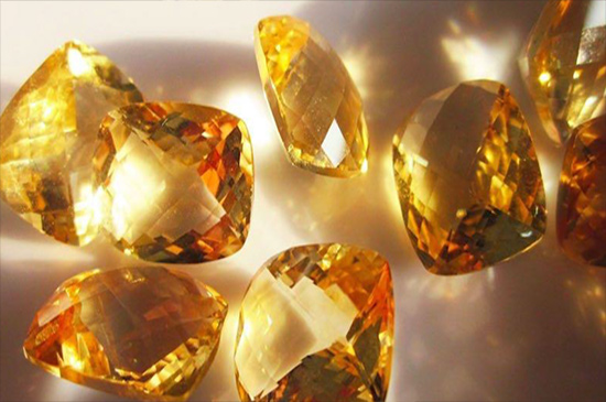 黃水晶的功效與作用