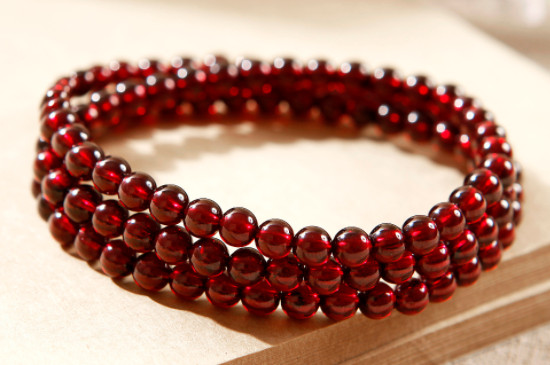 石榴石是寶石嗎