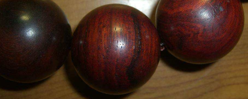 紫檀手串怎么鑒別