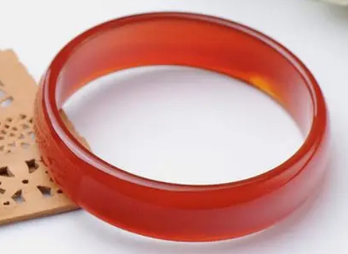 紅瑪瑙是干嘛用的