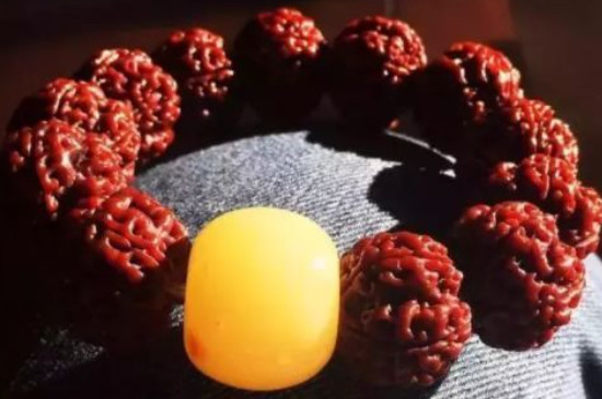 小盼菩提果子能做珠子嗎?