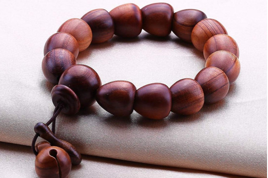 女的帶桃木有什么禁忌，女生戴桃木的主要禁忌