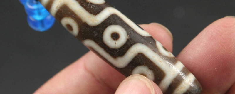 九眼天珠花紋是自然形成的嗎