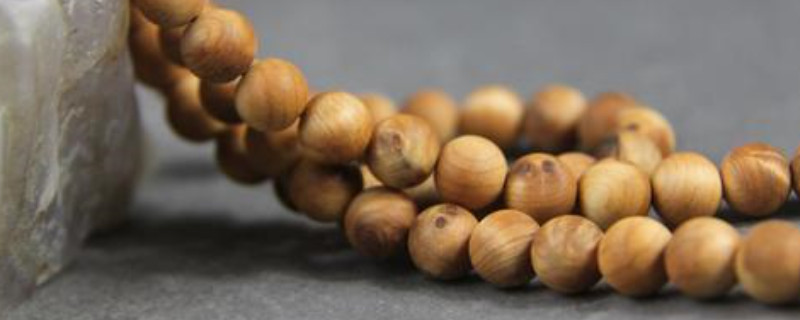 崖柏適合什么人戴