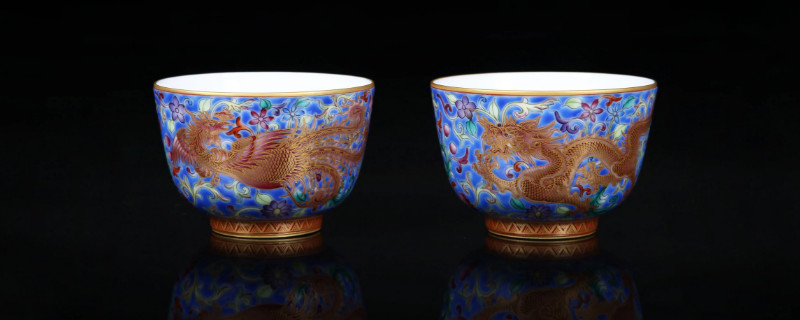 雍正御制琺瑯彩特征