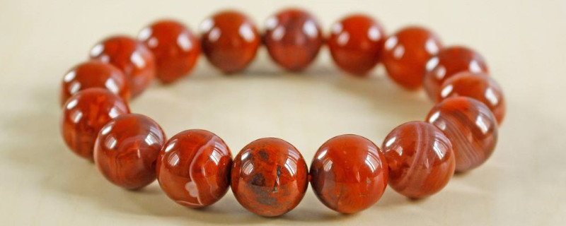 佩戴南紅的功效和作用