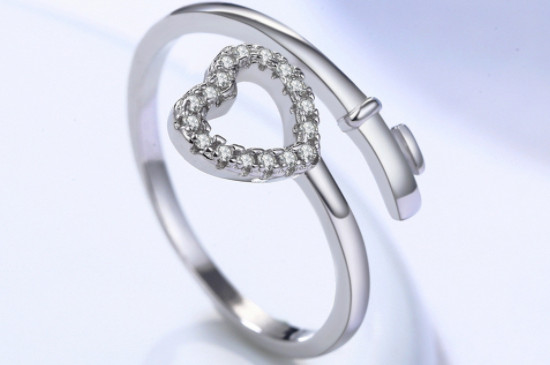 鉆石戒指款式的寓意和象征