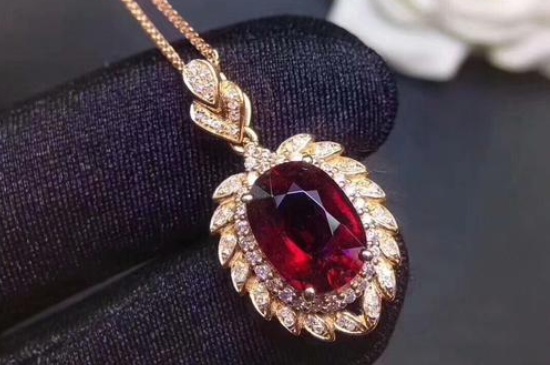 石榴石不消磁能佩戴嗎