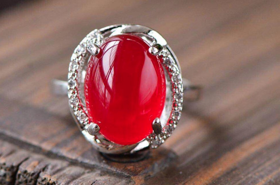 紅玉髓和紅瑪瑙哪個貴