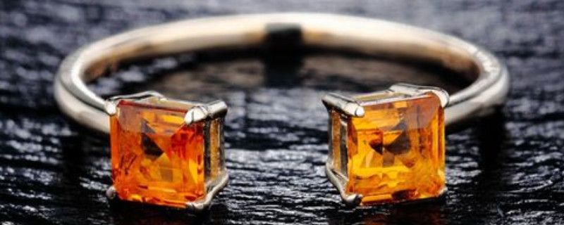 黃寶石和黃水晶的肉眼怎么區(qū)分