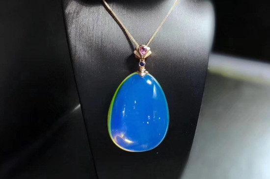 金藍(lán)珀真假辨別