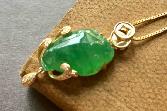 金蟾吊墜的佩戴忌諱，佩戴金蟾的主要禁忌